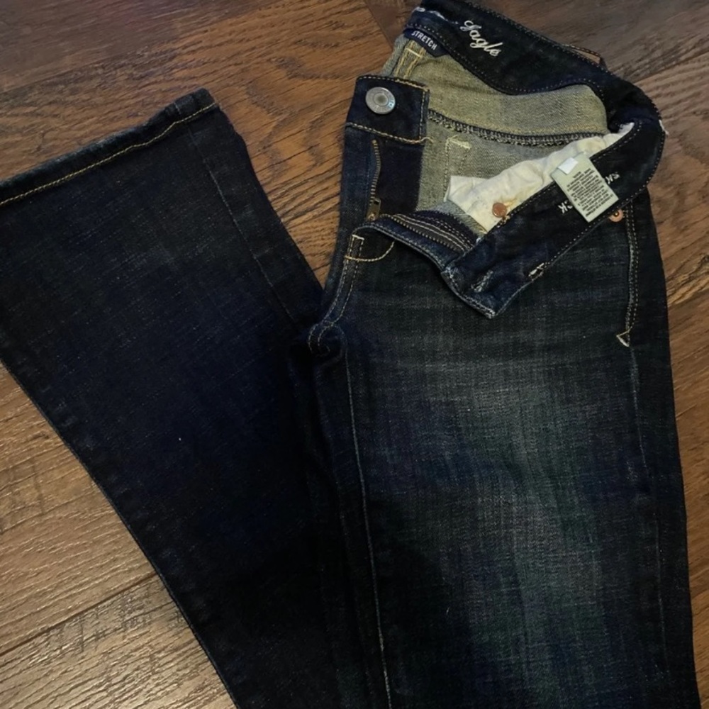 American Eagle Skinny Kick Jeans size 2